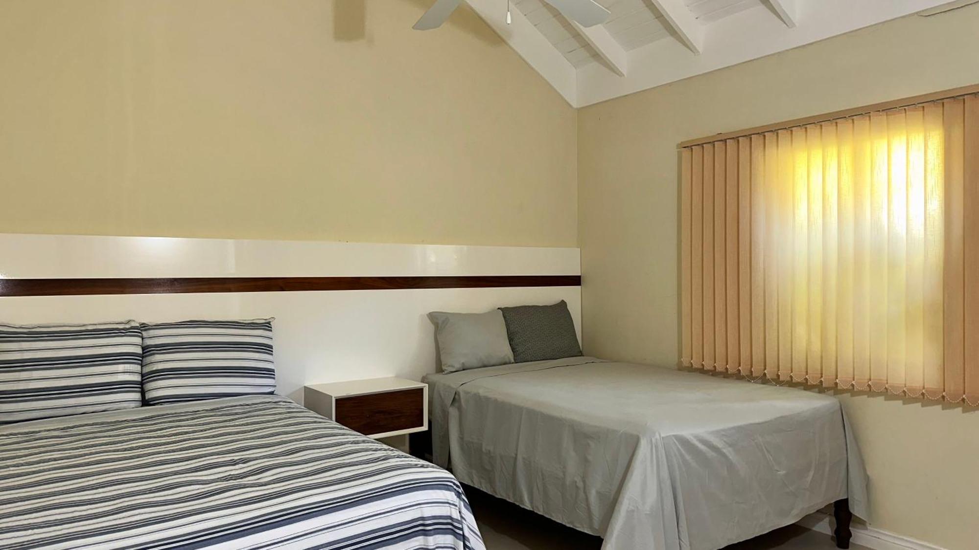 Jamnick Vacation Rentals - Richmond, St Ann, Jamaica Ocho Rios Kamer foto